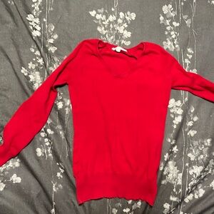 Long sleeve vneck shirt